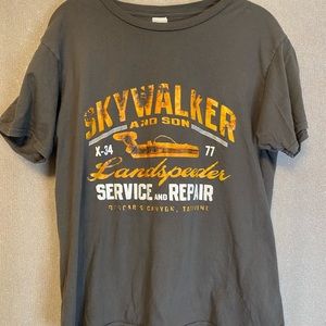 Men’s Medium Star Wars Luke Skywalker Shirt